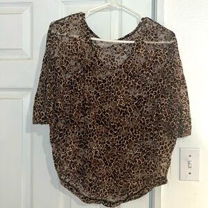 Cheetah print. 95%Nylon. 5% Spandex.